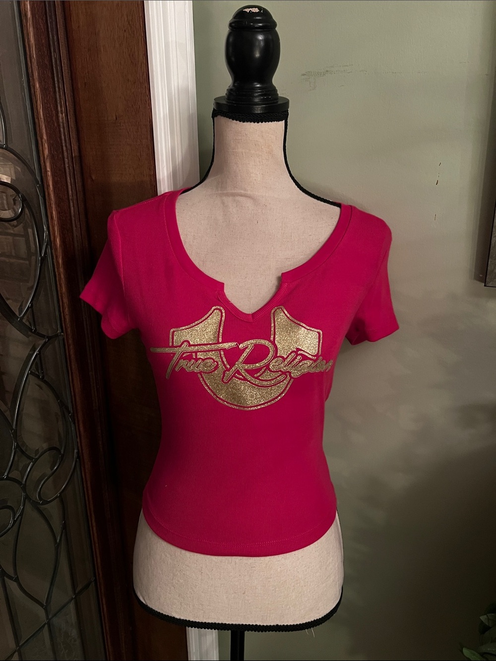 True Religion Red Scoop Neck Crop Tee with Gold Logo